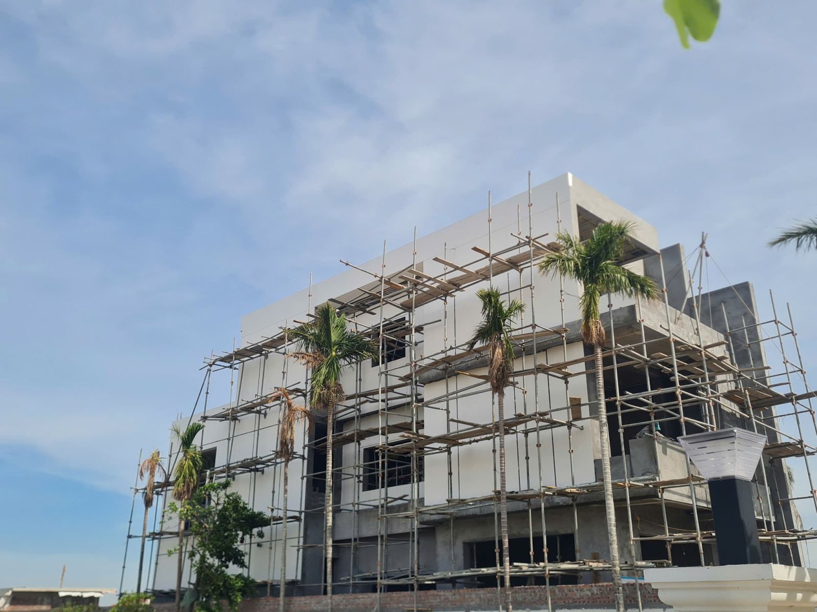 Sơn Ngoại Thất Nhanh, Đẹp, Không Bong Tróc