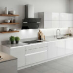 Khoảng Cách Lý Tưởng Giữa Bếp Và Máy Hút Mùi