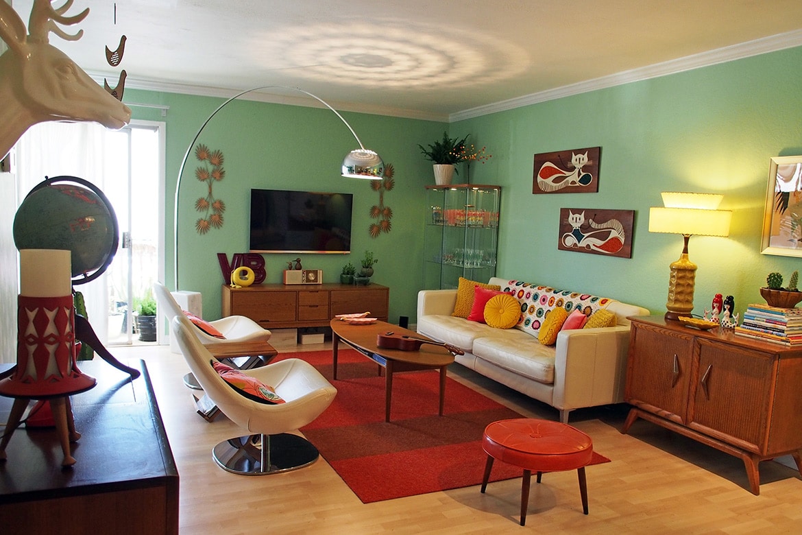 Phong Cách Retro Đầy Sắc Màu, Thu Hút Mọi Ánh Nhìn