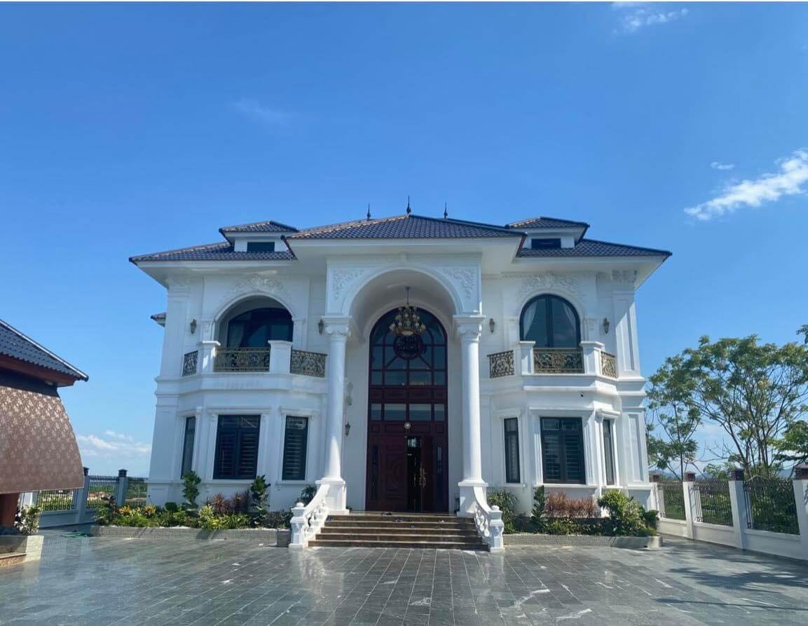 Mái Biệt Thự Tân Cổ Điển Được Ưa Chuộng Nhất