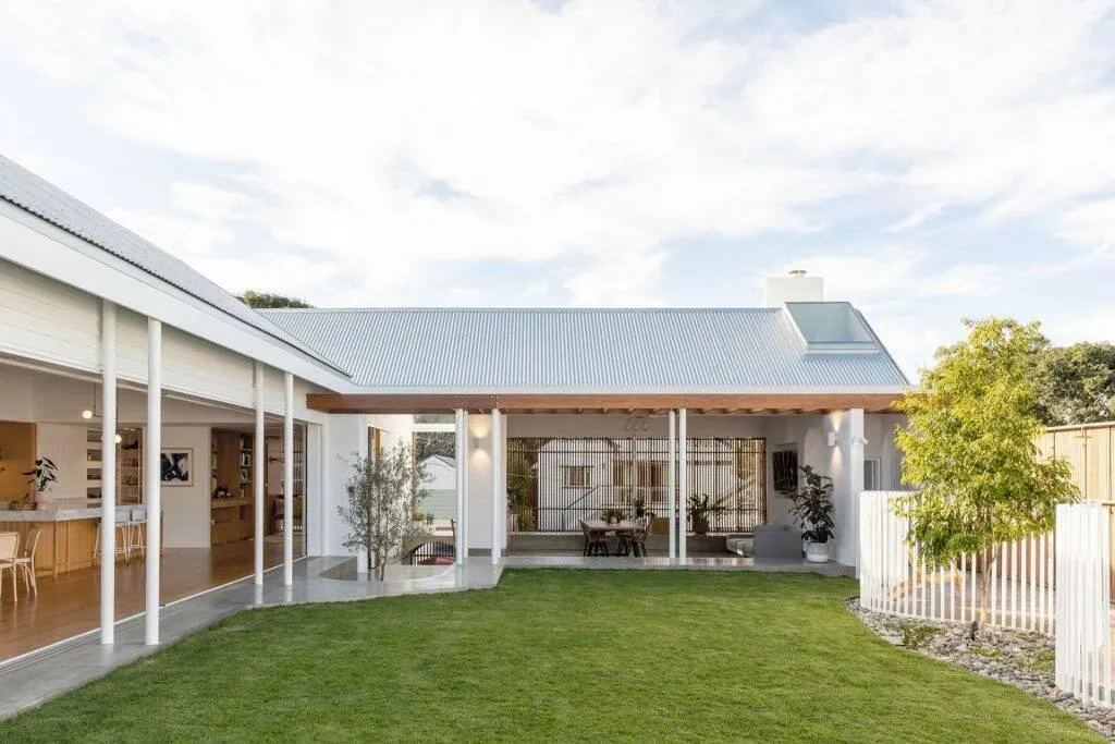 Giải pháp cải tạo nhà chữ L tại Hồ Chí Minh 2025