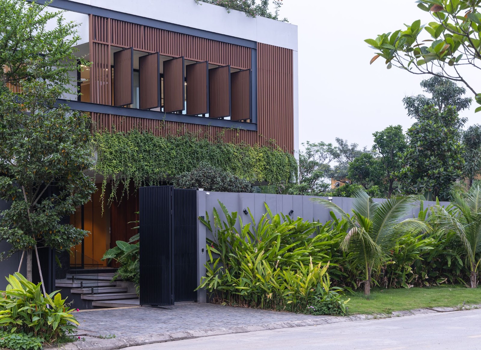 Bánh Chưng House: Ngôi nhà xanh cho ba thế hệ