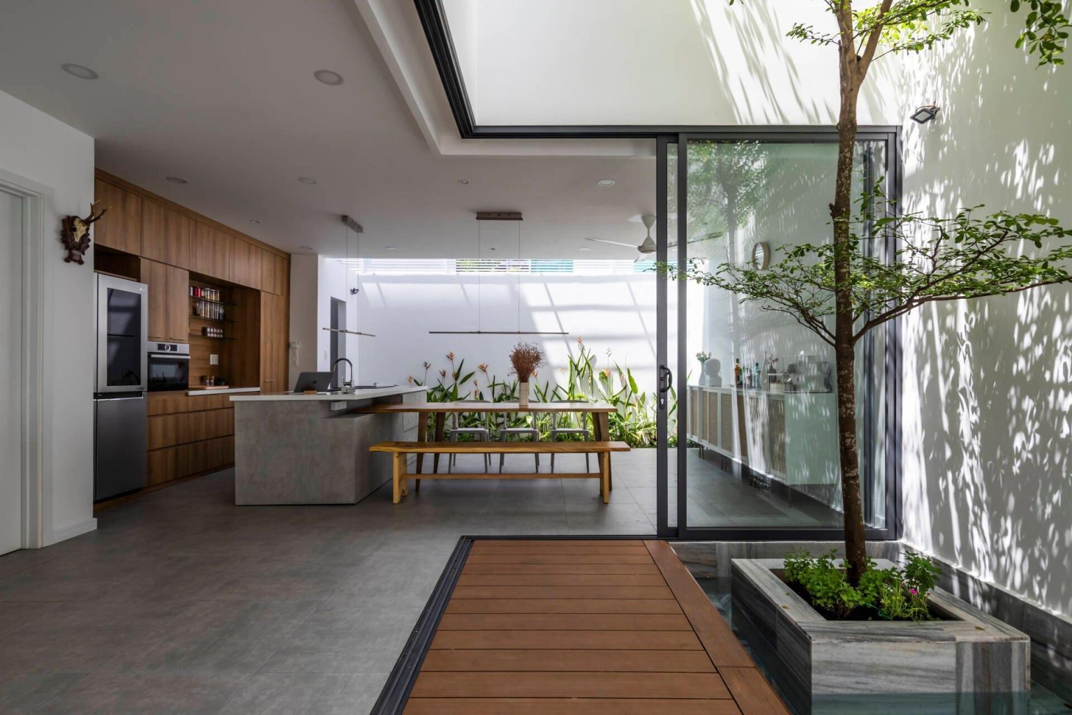 Những Kinh Nghiệm Giúp Cải Tạo Nhà Cũ Đẹp 2025