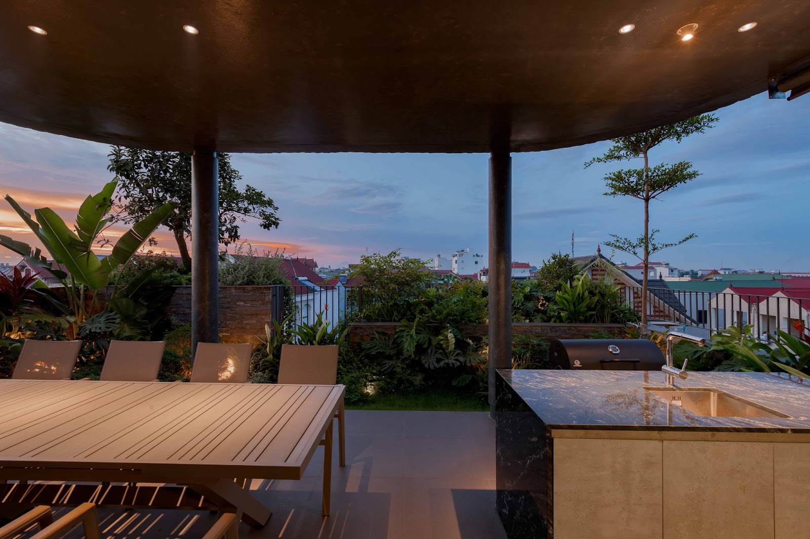 HD House | Nhà phố tối ưu ánh sáng và tiện ích