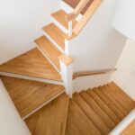 20+ Mẫu Cầu Thang Gỗ Đẹp, Hiện Đại 2026