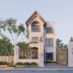 Mẫu cổng nhà phố 5m đẹp và độc đáo 2026